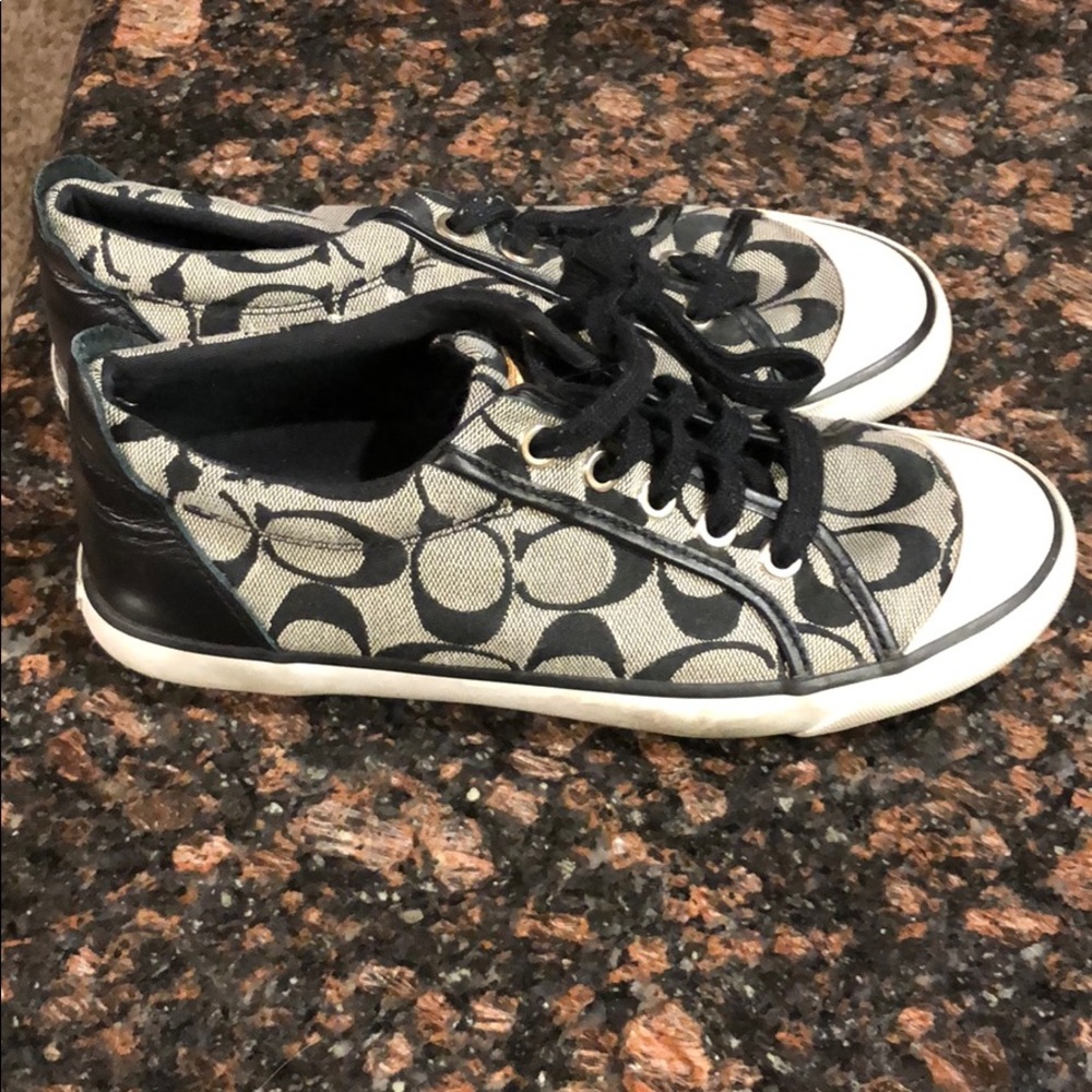 Women’s size 6.5 Coach shoe